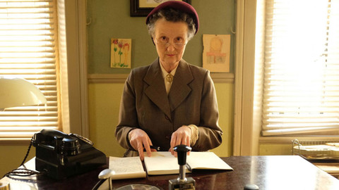 Zavolejte porodní sestřičky - Epizoda 1/8