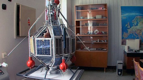 Futuroskop - 5/16 Výlet do kosmu