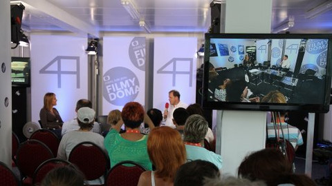 ČT na MFF Karlovy Vary - Čaj o třetí