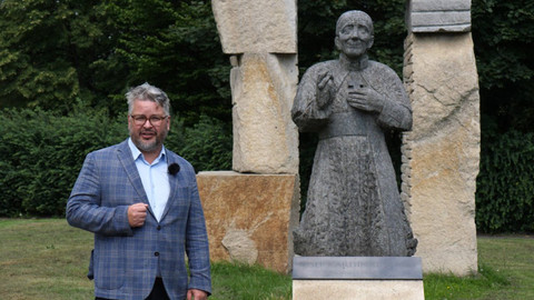 Volavky a predátoři - Současné katolické umění a „karela“