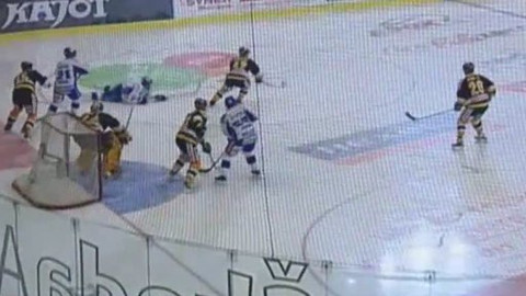 Buly hokej - HC Kometa Brno - HC Benzina Litvínov