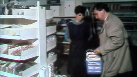 Archiv dne - 23. listopad 1988: Nedostatkové zboží na příděl