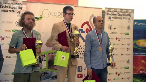 V šachu - 12. září 2020