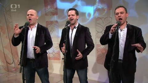 Sama doma - 15. března 2013