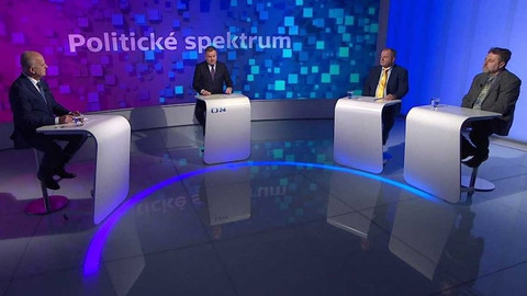 Politické spektrum - Zhodnocení dění v minulém roce