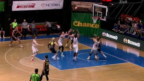 Maxa NBL - USK Praha – BK Opava