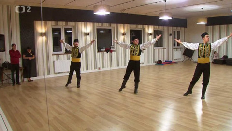 Cesty víry - Muslimové pod křížem