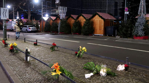 Mimořádné pořady ČT24 - Útok v Berlíně