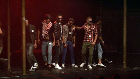 Q - 11. října 2011