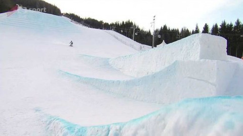 MS v akrobatickém lyžování a snowboardingu 2015 Rakousko - Snowboard - slopestyle: ženy