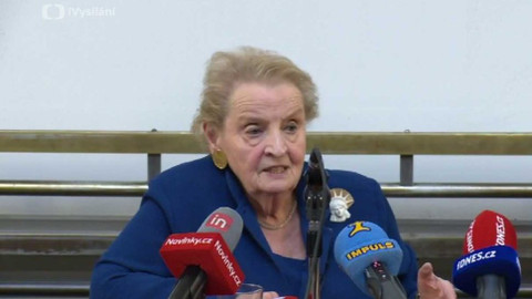 Knihovna Václava Havla - S Madeleine Albrightovou o amerických prezidentských volbách