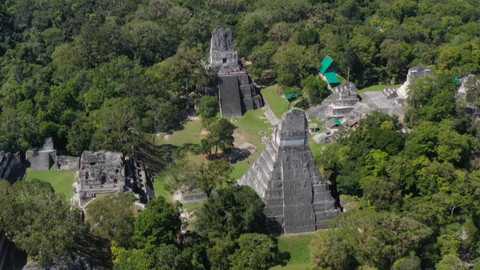 Svědkové času - 3/4 Severně od Peténu