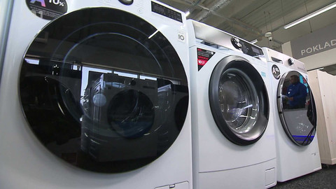 Černé ovce - 8. dubna