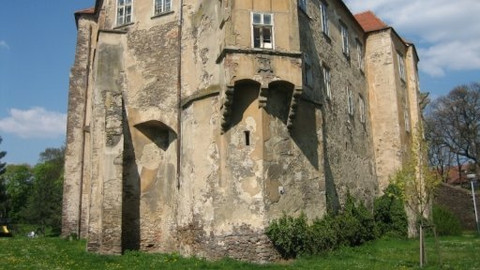 Památky na prodej - Zámek Miroslav