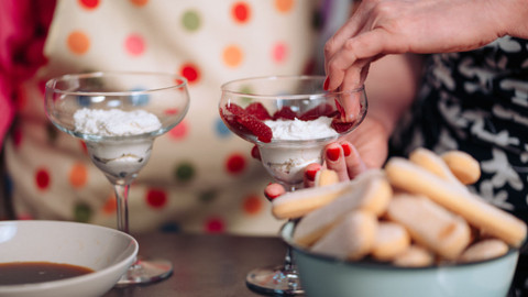 Menu pro Emu - 5/12 Ema má mísu