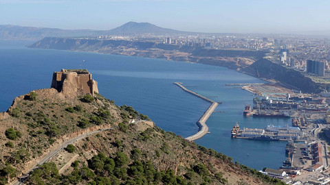 Země a města světa - Alžírsko – země moře, slunce a pouště