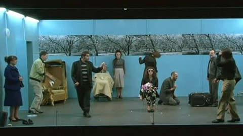 Divadlo žije! - Za dvě stě let nastane šťastný život!