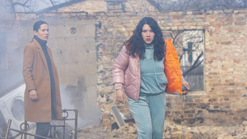 Šoférka - 1/10 O dvou sestrách