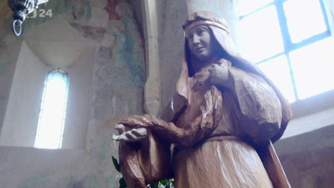 Historie.cs - Svatá Ludmila, babička a vládkyně