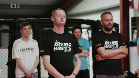 Dobrodružství vědy a techniky - Mizogynie online - atentát deepfakem