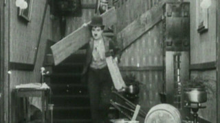 Film o filmu Chaplin lepičem tapet
