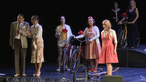 Divadlo žije! - 27. října 2015