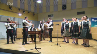 Folklór na vlnách