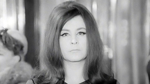 Svět je báječné místo k narození