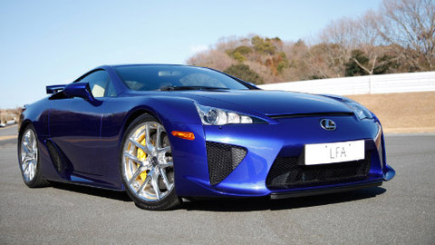 Továrny dneška - 1/7 Lexus LFA