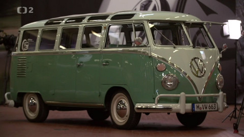 Auto Moto Revue - Muzeum Hannover – auta květinových dětí