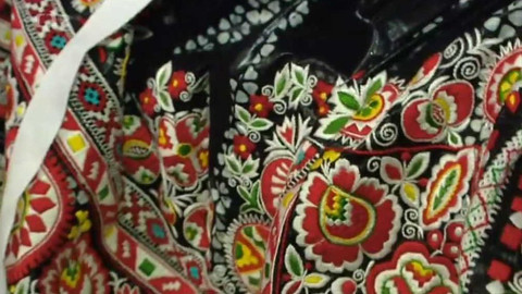 Folklorika - Vyšívaná krása