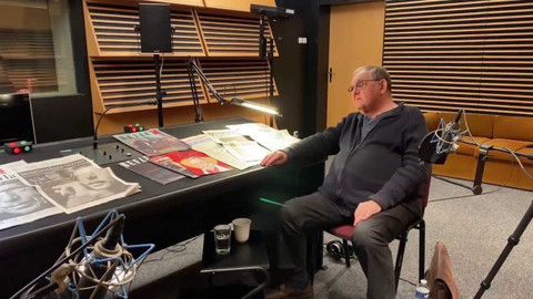 Background ČT24 - Petr Nováček