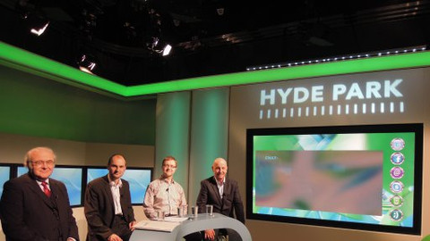 Hyde Park ČT24 - 13. února 2012