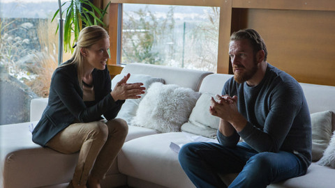 Život a doba soudce A.K. - 11/13 Postavení mimo hru