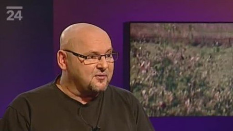 Před půlnocí - 11. června 2012