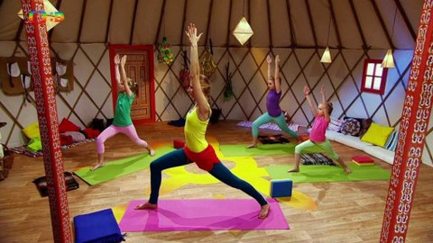 Jogínci v přírodě - Aki a měsíční dívka