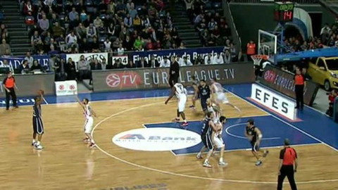 Evropská liga v basketbalu - Anadolu Efes Istanbul - Olympiakos Pireus