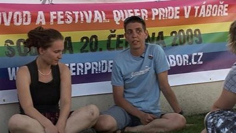 Q - 15. června 2009