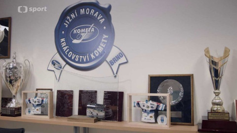 KOMETA: Z nebe do pekla a zpět