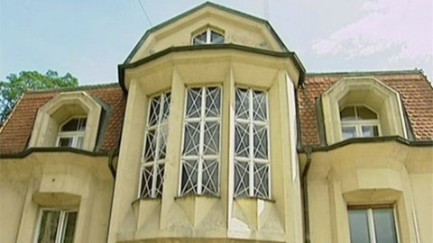 Deset století architektury - Chocholův kubismus
