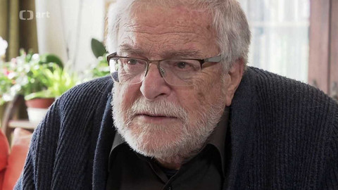 Třistatřicettři - Vztahy mezilidské, přírodní a mezinárodní