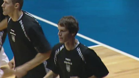 Basketbal - USK Praha - BK Loko INTERKONEX Plzeň