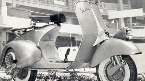 Design - 2/17 Vespa, italská kráska na dvou kolech