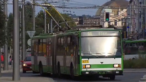 Profesionálové - Epizoda 8/13