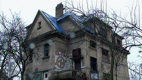 Intolerance - Obsaď a žij!