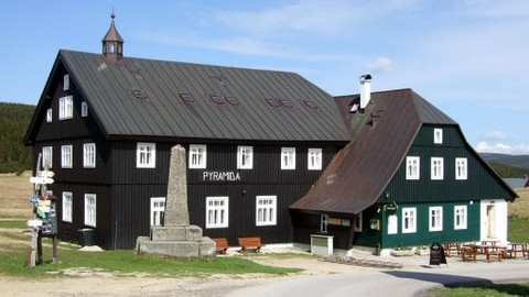 Na vrcholky hor s Vladimírem Čechem - Osada Jizerka