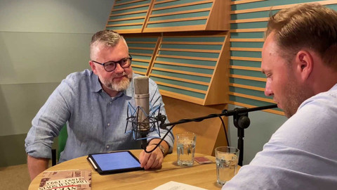 Background ČT24 - Martin Groman