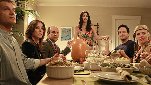 Město žen - 13/15 Náhradní Den díkůvzdání