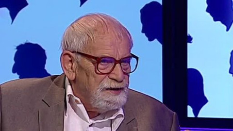 Před půlnocí - 26. června 2013