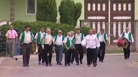 Folklorika - Na krála, matičko, na krála!